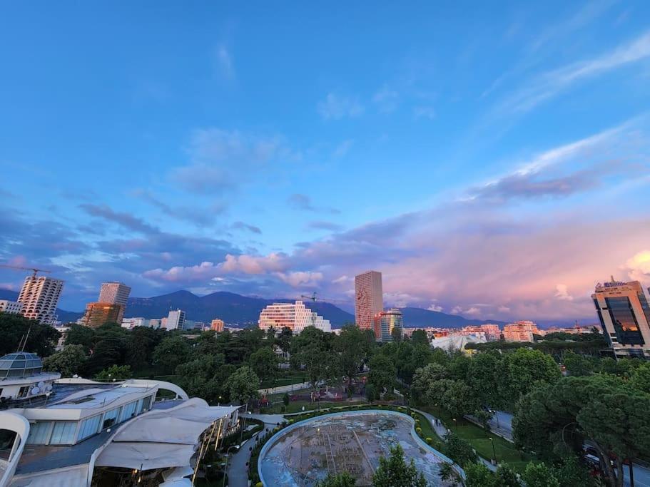 Penthouse With A City View 티라나 외부 사진